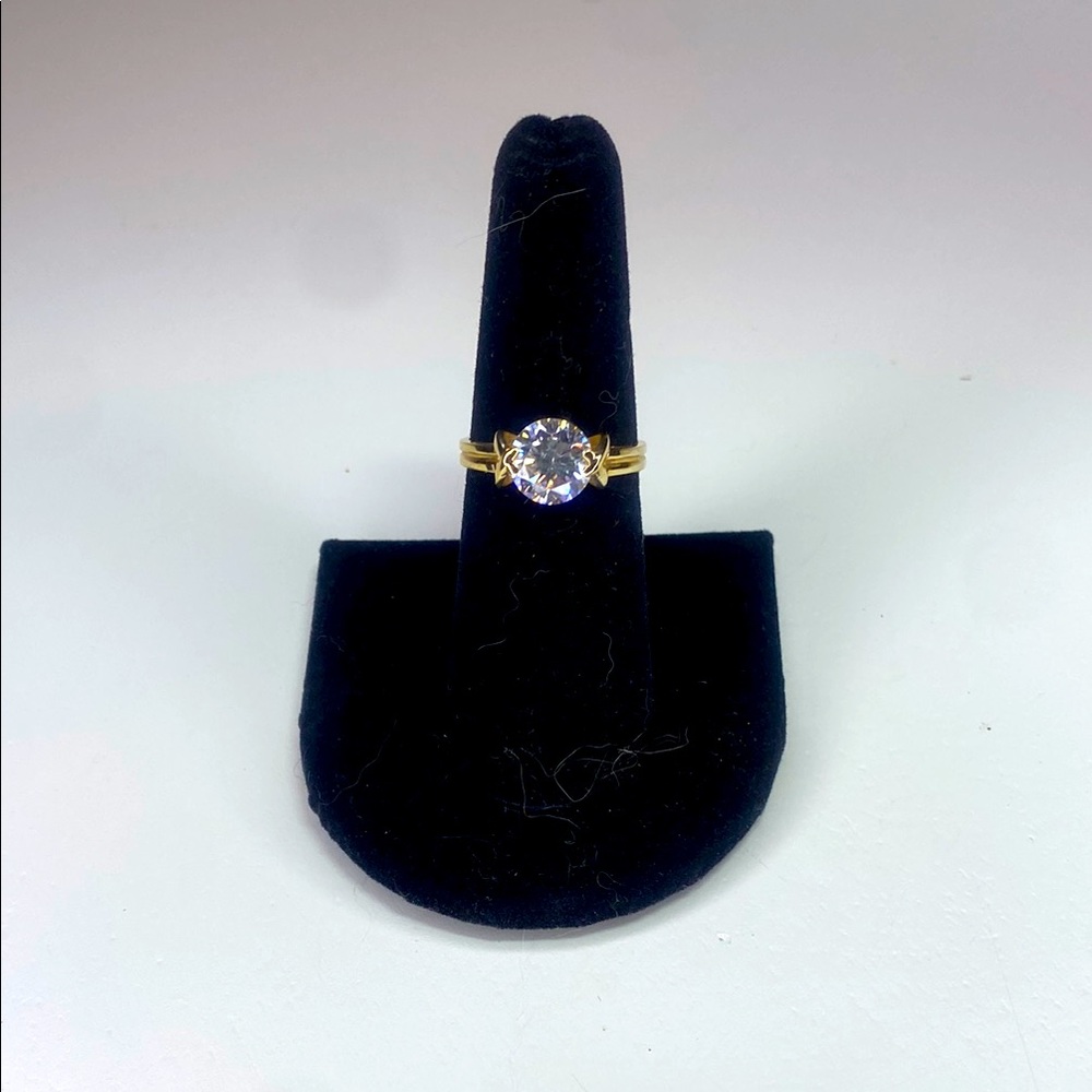 Premier Design Rhinestone Ring